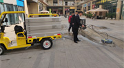 四川電動洗地機(jī)三輪沖洗車服務(wù)于會理時代廣場